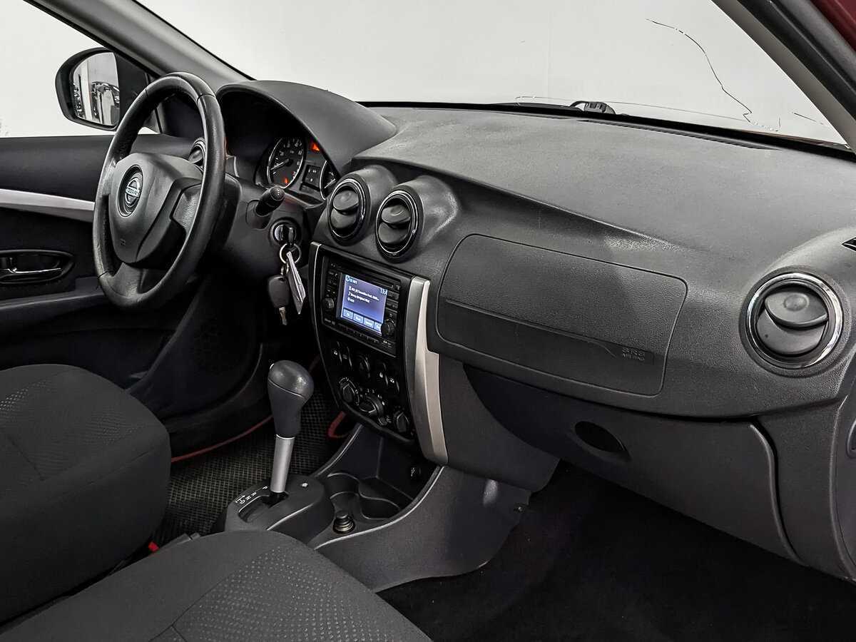 Nissan Almera с пробегом — 2014 год. Фото: #12