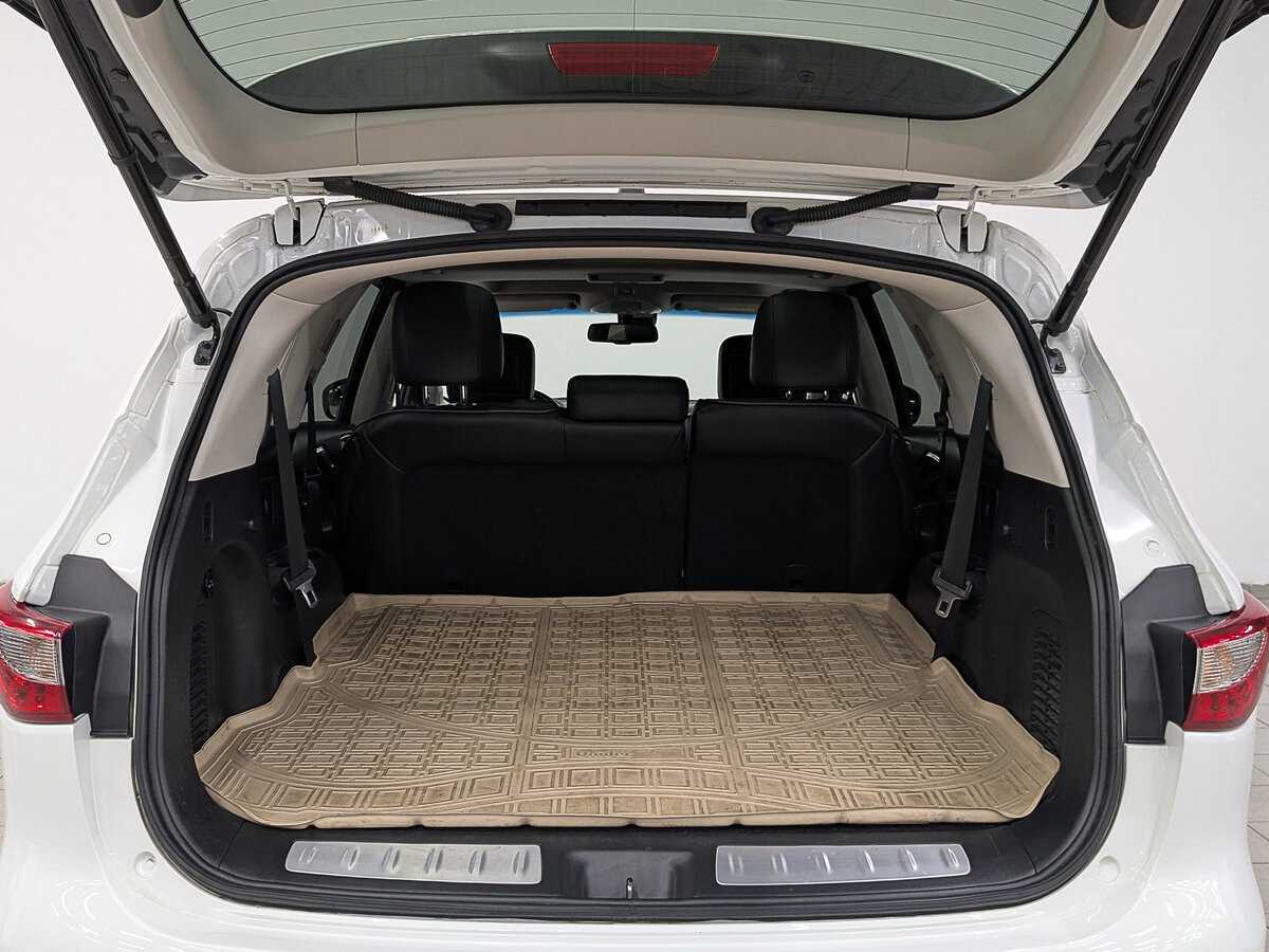 Infiniti QX60 с пробегом — 2014 год. Фото: #9