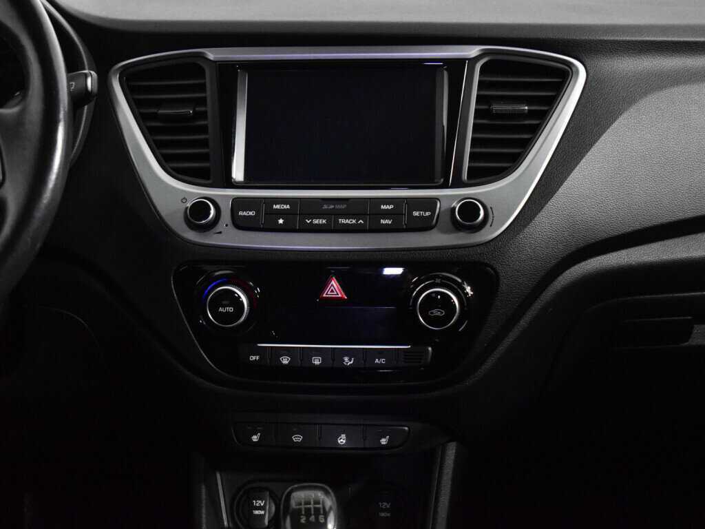 Hyundai Solaris с пробегом — 2017 год. Фото: #14