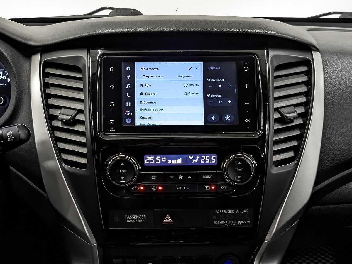 Mitsubishi Pajero Sport с пробегом — 2020 год. Фото: #29