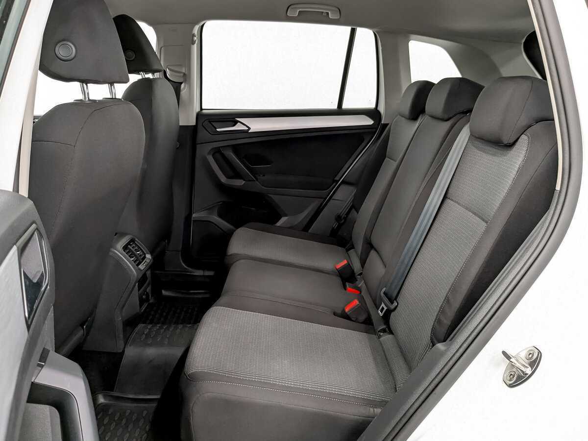 Volkswagen Tiguan с пробегом — 2021 год. Фото: #11