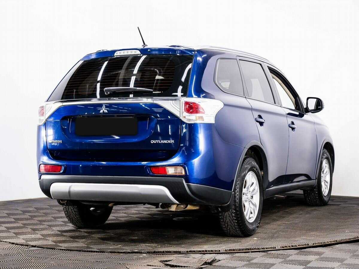 Mitsubishi Outlander с пробегом — 2014 год. Фото: #5