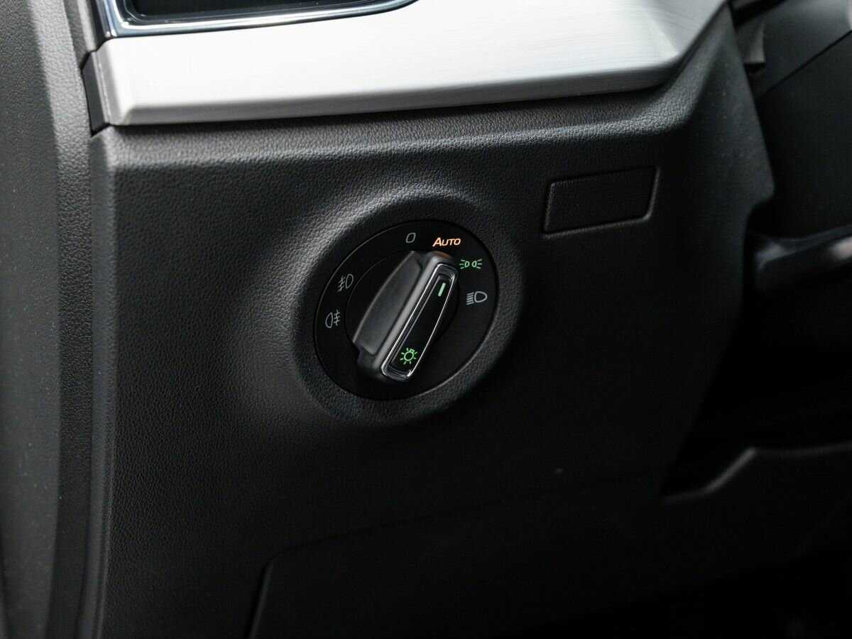 Skoda Rapid с пробегом — 2020 год. Фото: #15