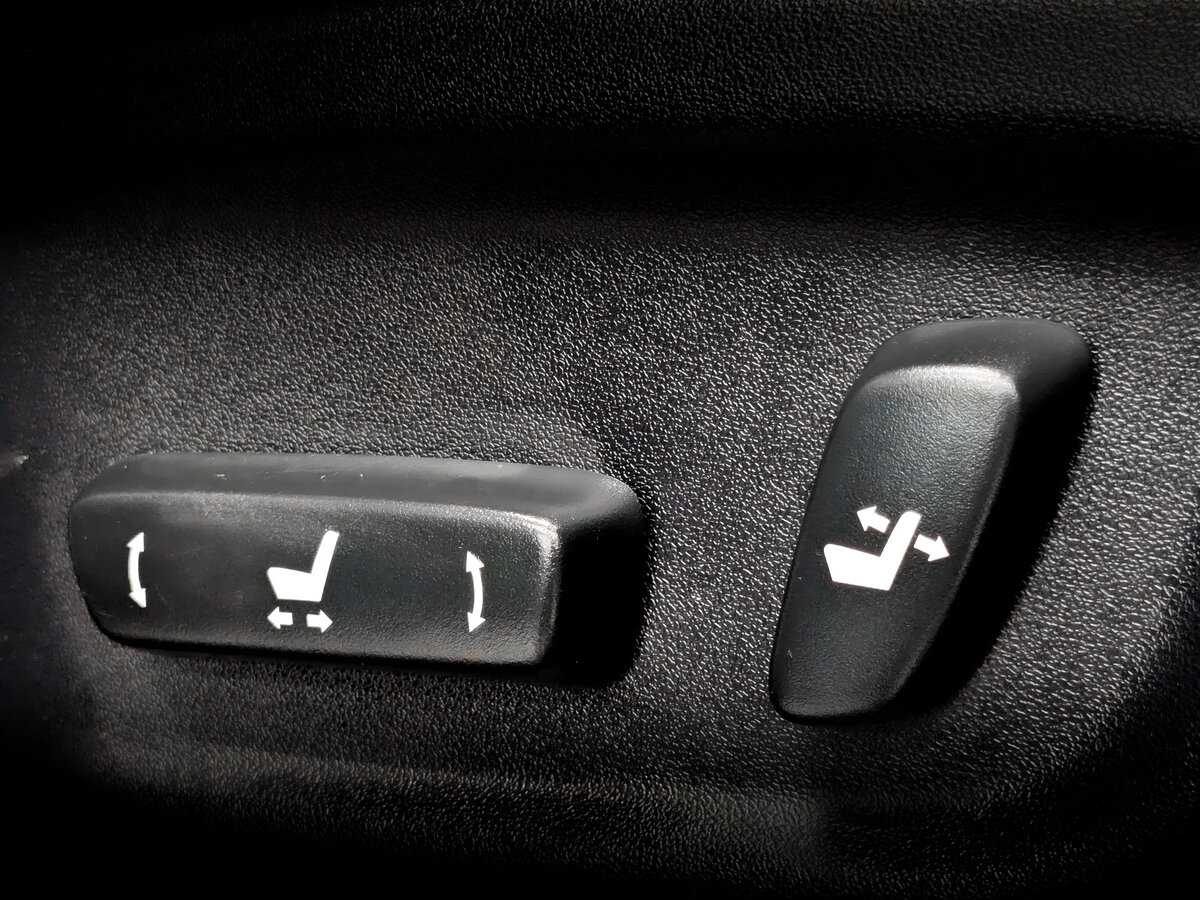 Toyota RAV4 с пробегом — 2014 год. Фото: #27