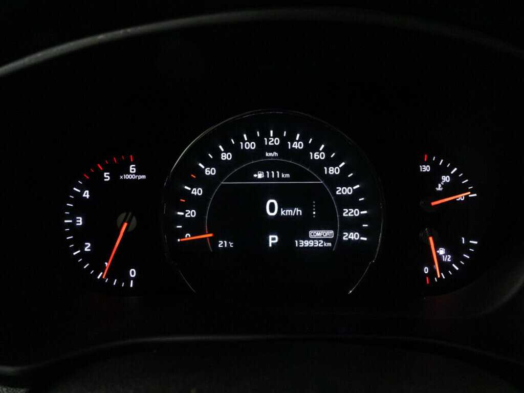 Kia Sorento с пробегом — 2019 год. Фото: #11