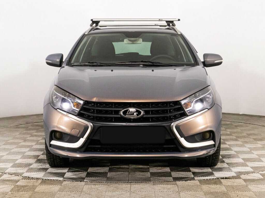 Lada (ВАЗ) Vesta с пробегом — 2018 год. Фото: #1