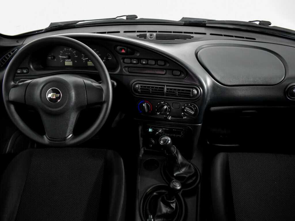 Chevrolet Niva с пробегом — 2017 год. Фото: #11