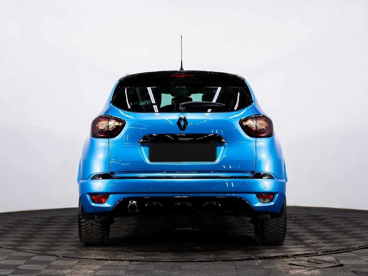 Renault Kaptur с пробегом — 2017 год. Фото: #4