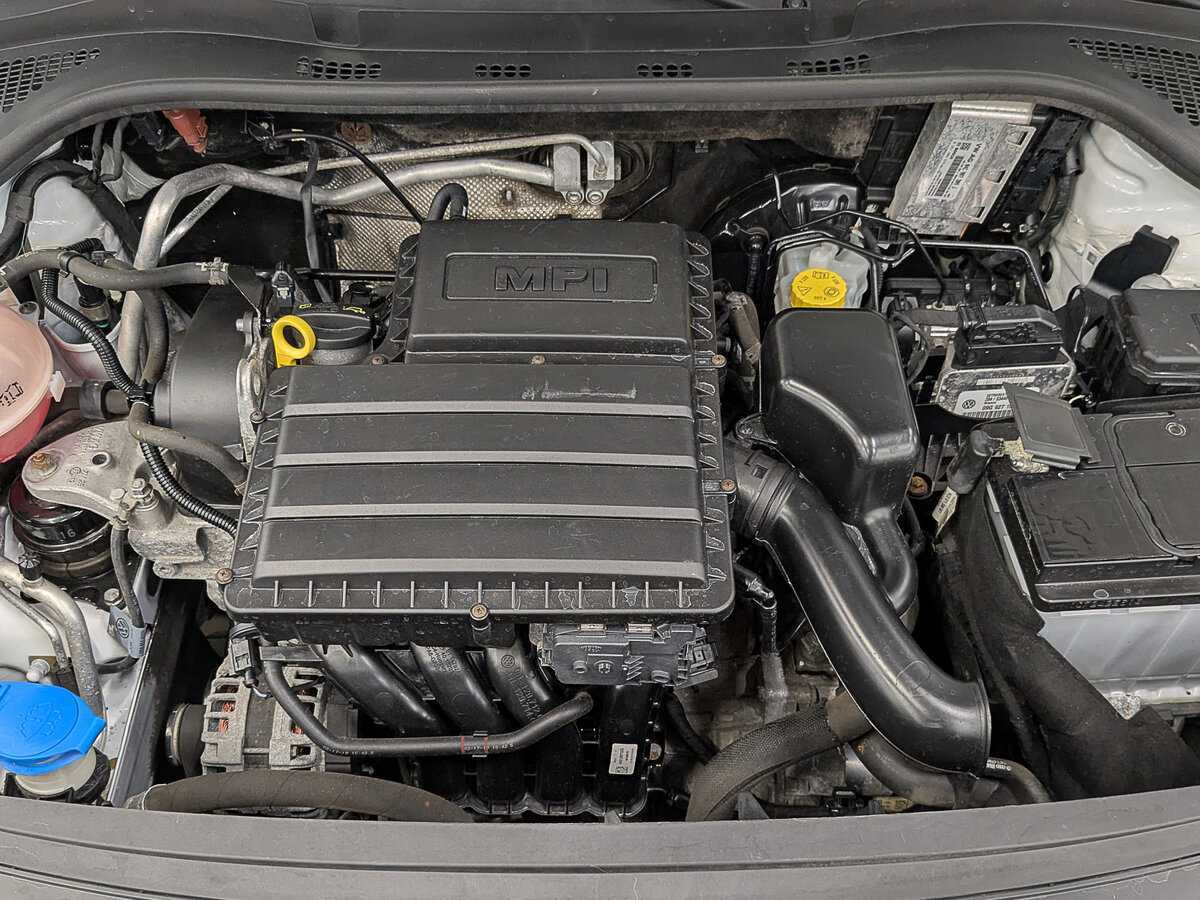 Skoda Rapid с пробегом — 2019 год. Фото: #8