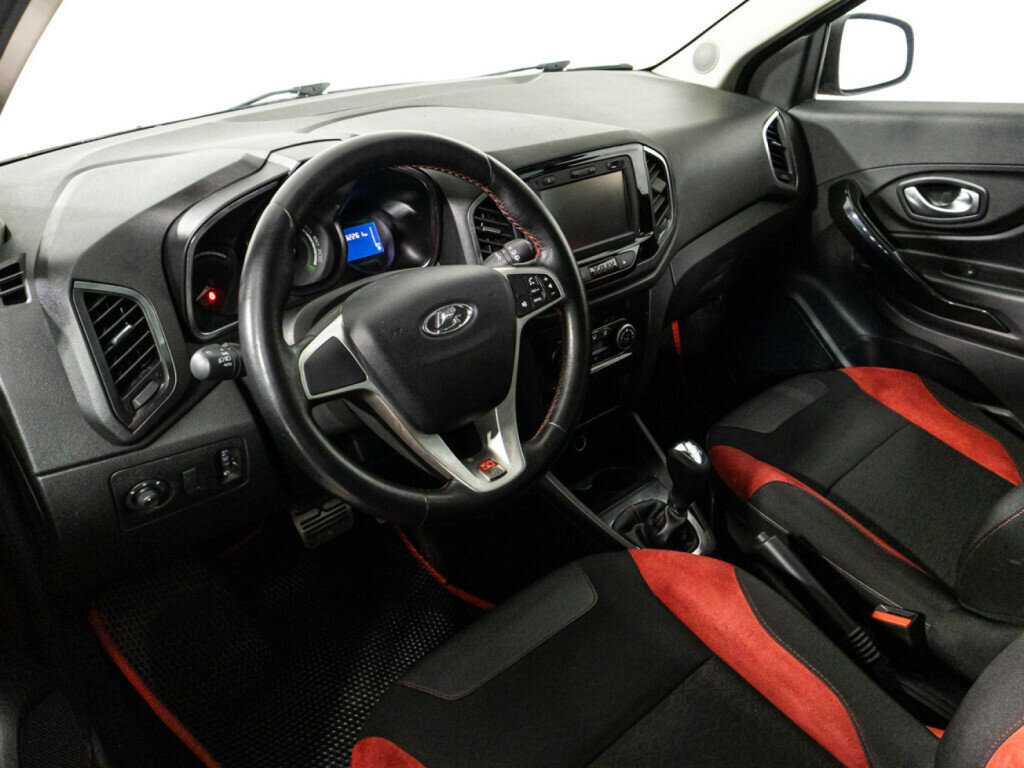 Lada (ВАЗ) XRAY с пробегом — 2016 год. Фото: #10