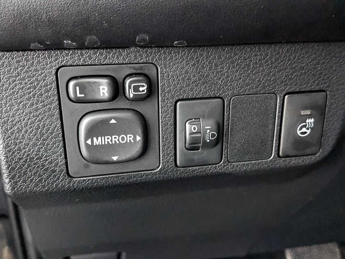 Toyota RAV4 с пробегом — 2017 год. Фото: #27