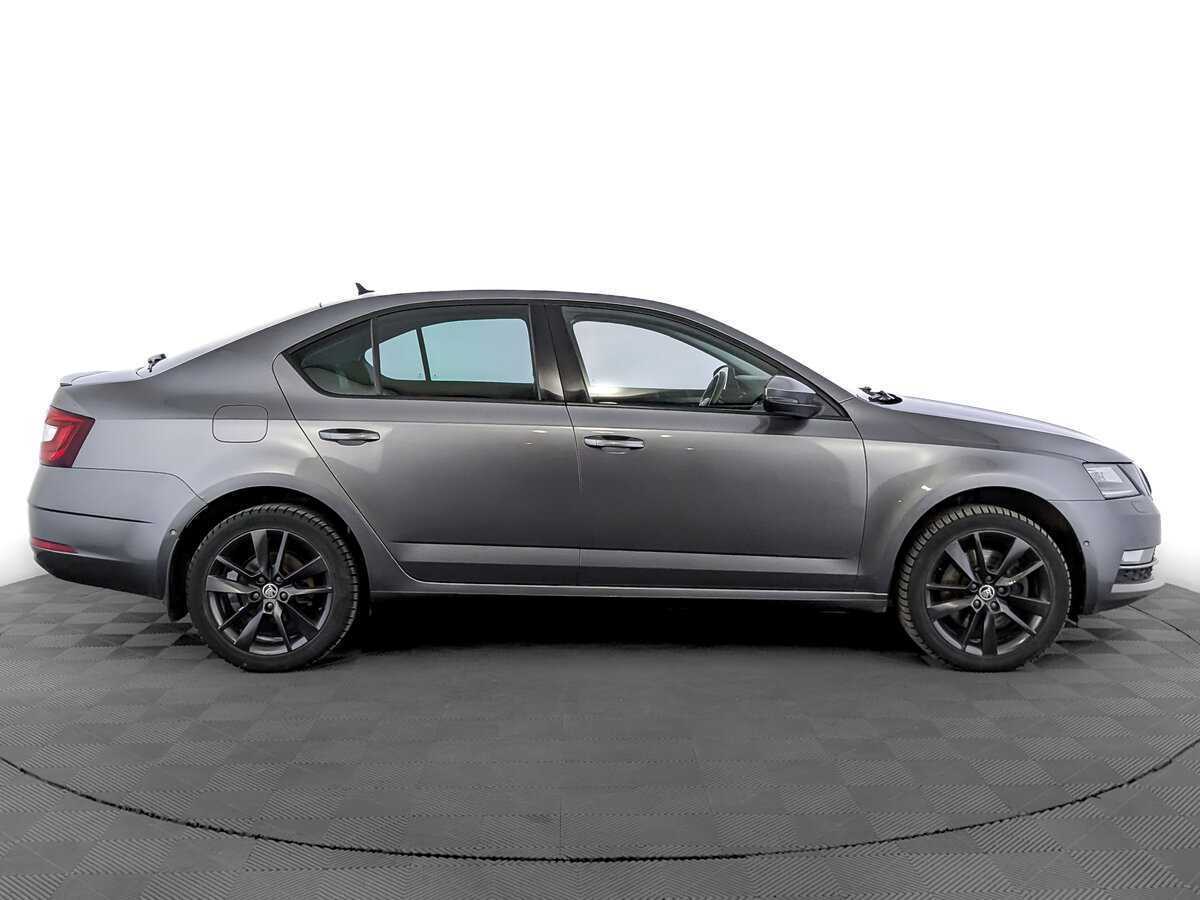 Skoda Octavia с пробегом — 2017 год. Фото: #3