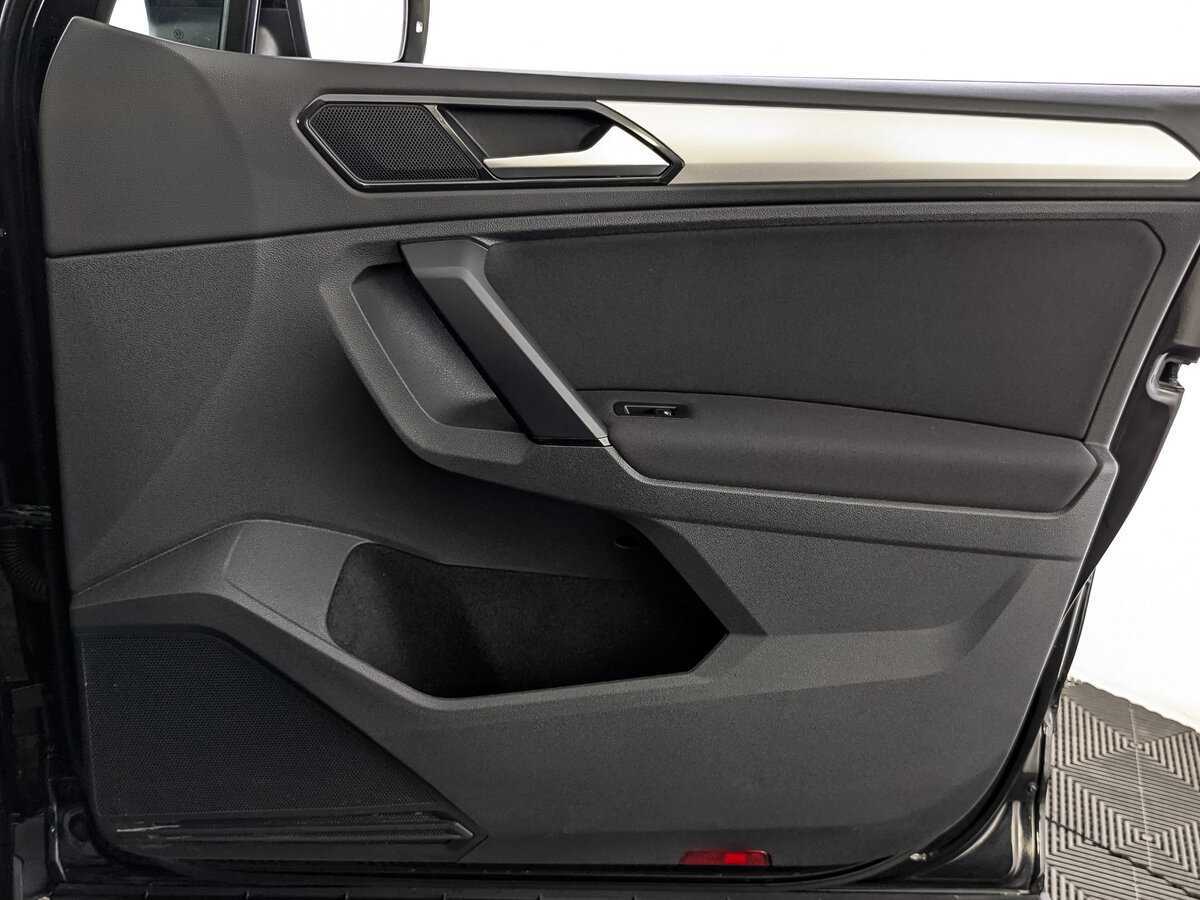 Volkswagen Tiguan с пробегом — 2018 год. Фото: #22