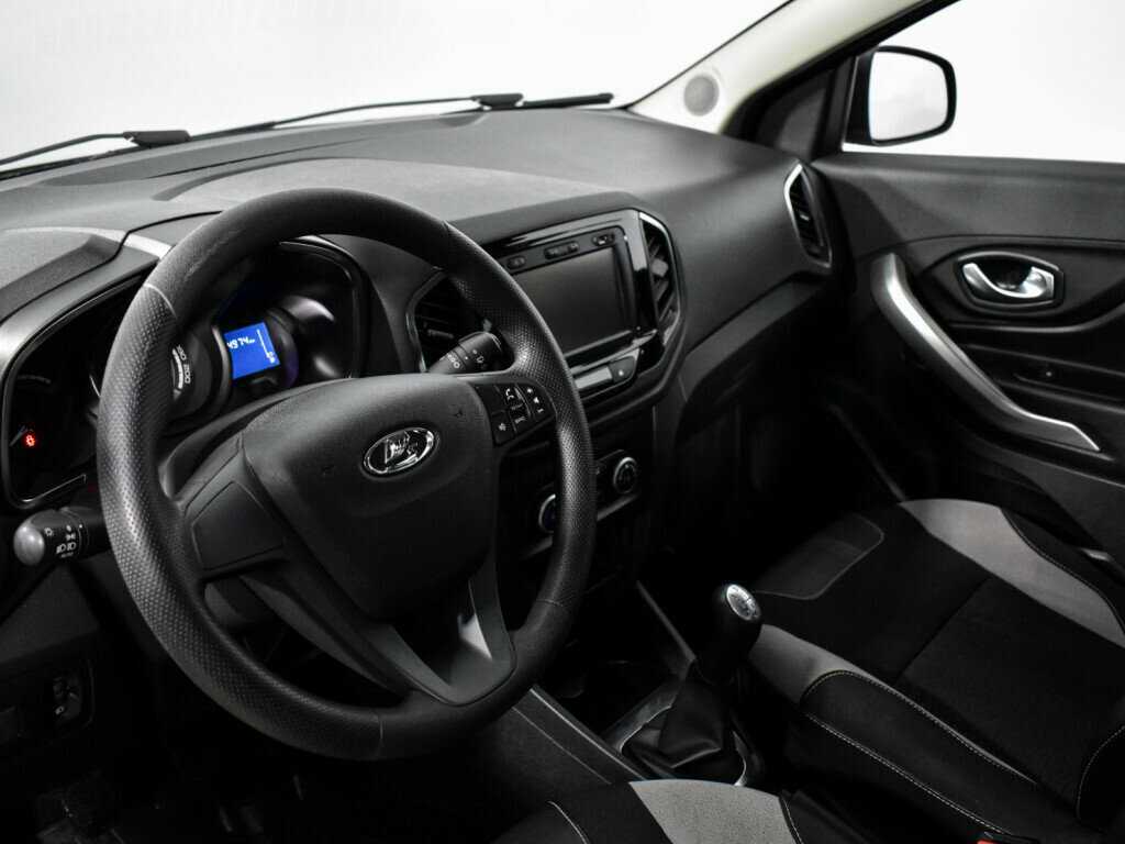 Lada (ВАЗ) XRAY с пробегом — 2017 год. Фото: #8