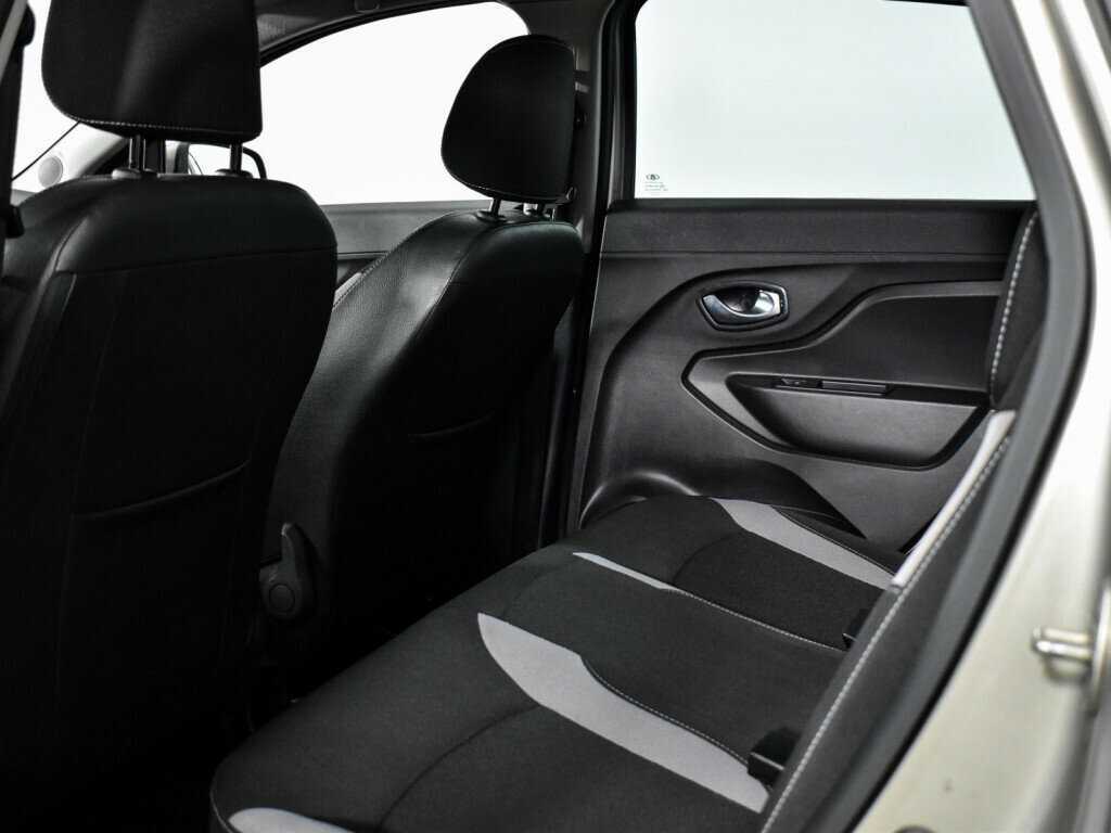 Lada (ВАЗ) XRAY с пробегом — 2017 год. Фото: #11