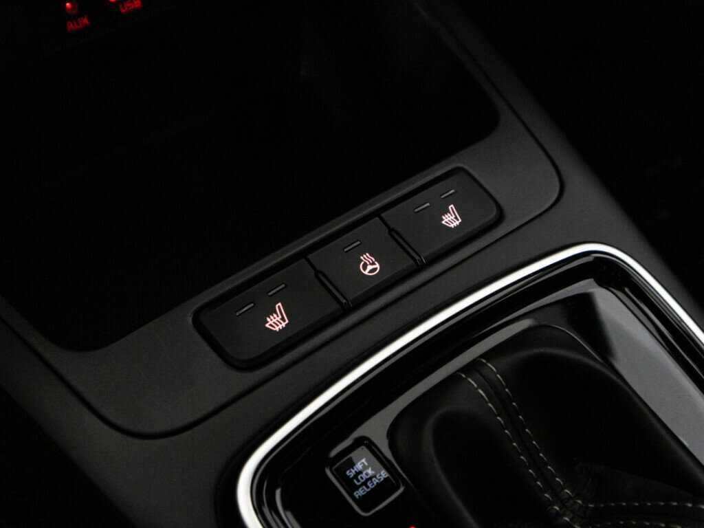 Kia Rio с пробегом — 2020 год. Фото: #18