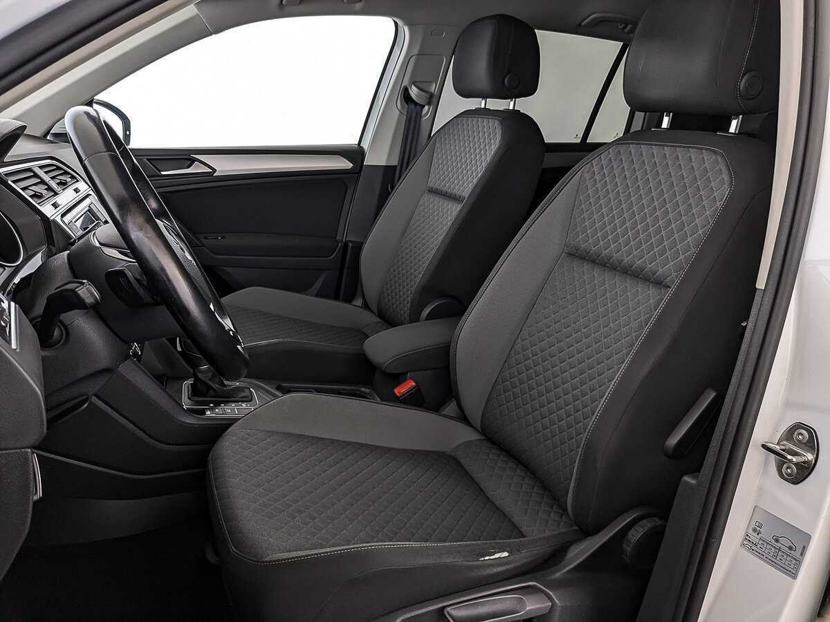 Volkswagen Tiguan с пробегом — 2018 год. Фото: #17