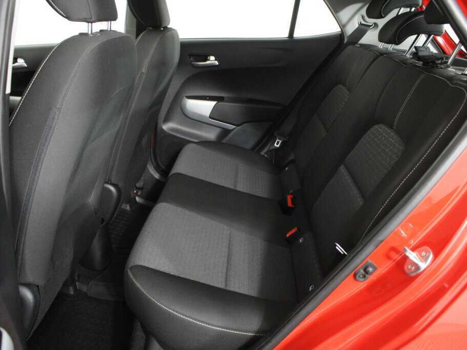 Kia Picanto с пробегом — 2019 год. Фото: #7