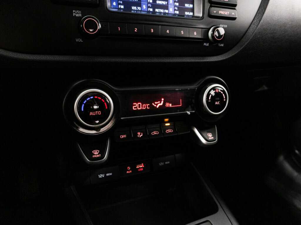 Kia Rio с пробегом — 2019 год. Фото: #15