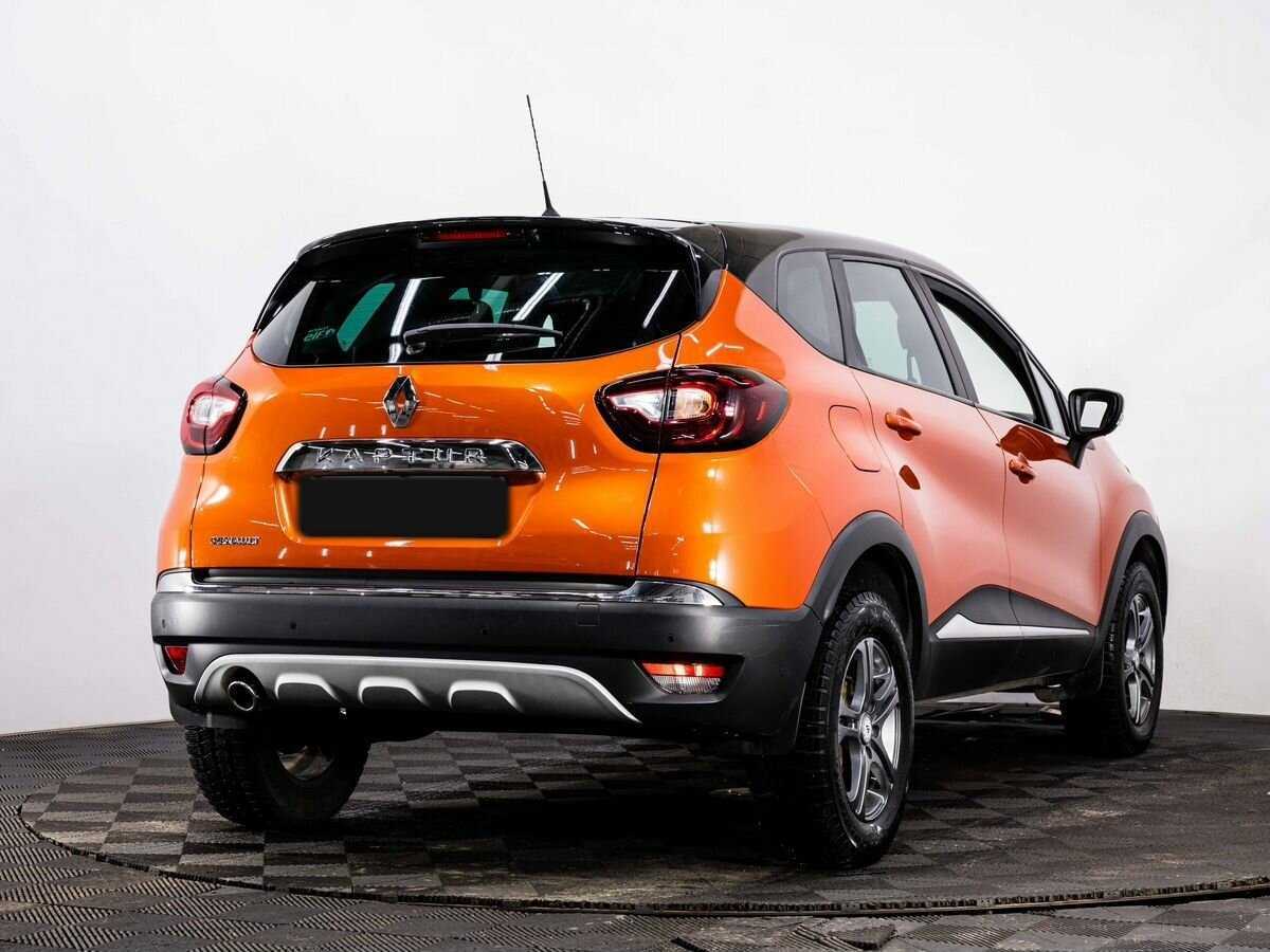 Renault Kaptur с пробегом — 2017 год. Фото: #5