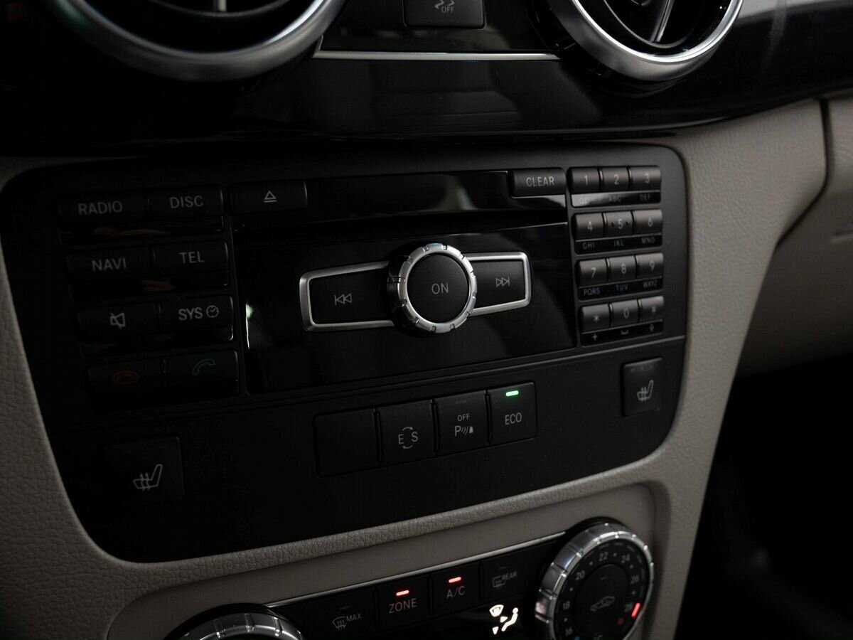 Mercedes-Benz GLK-Класс с пробегом — 2013 год. Фото: #22