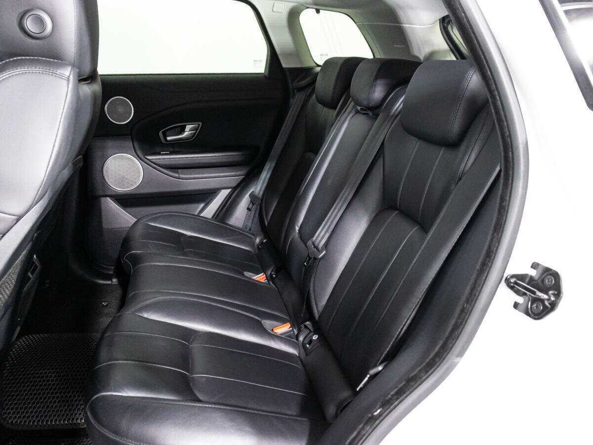 Land Rover Range Rover Evoque с пробегом — 2017 год. Фото: #9