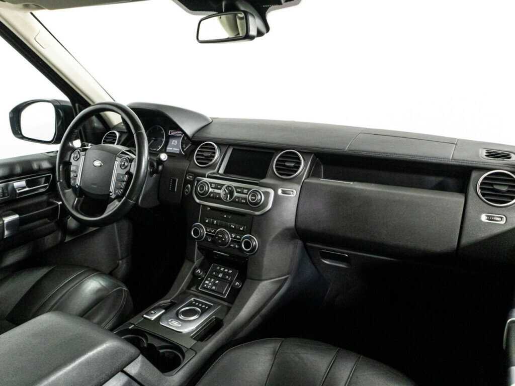 Land Rover Discovery с пробегом — 2016 год. Фото: #8
