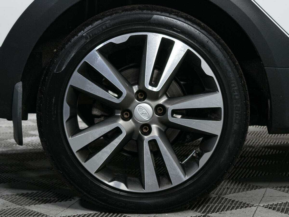 Lada (ВАЗ) Vesta с пробегом — 2018 год. Фото: #15