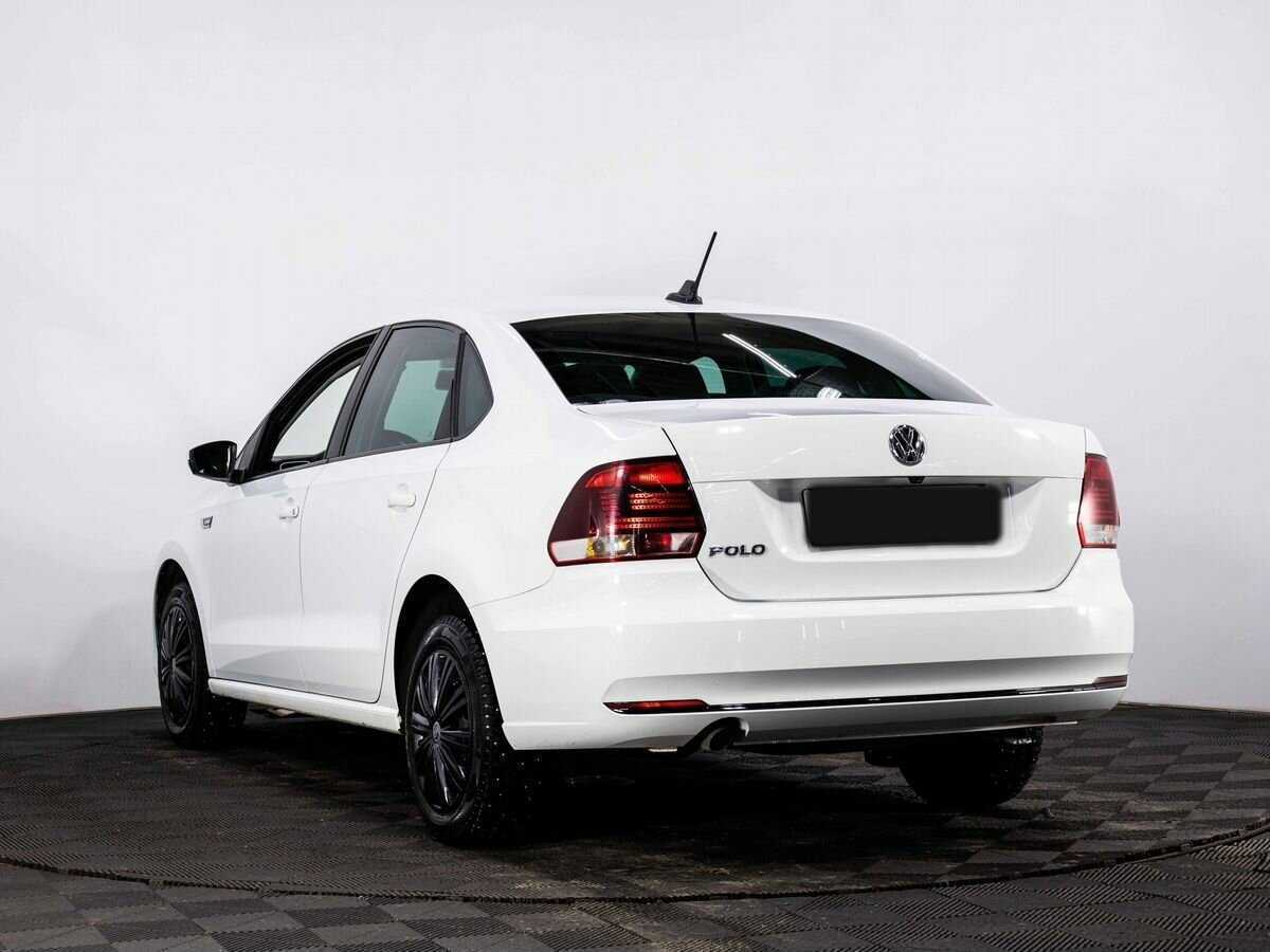 Volkswagen Polo с пробегом — 2020 год. Фото: #3
