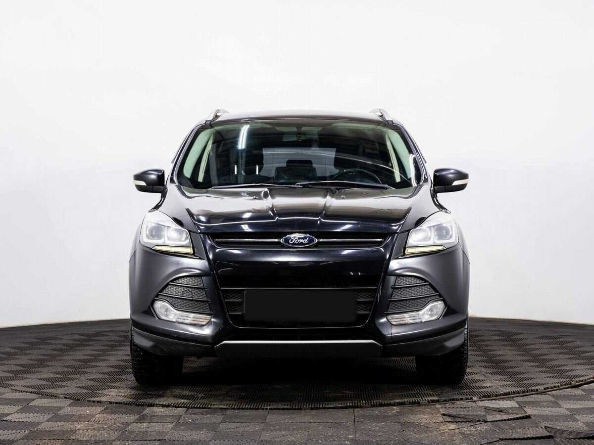 Ford Kuga с пробегом — 2014 год. Фото: #1