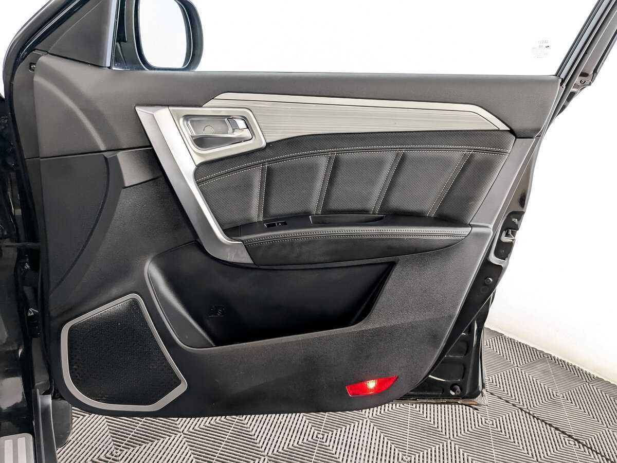 Geely Emgrand X7 с пробегом — 2018 год. Фото: #23