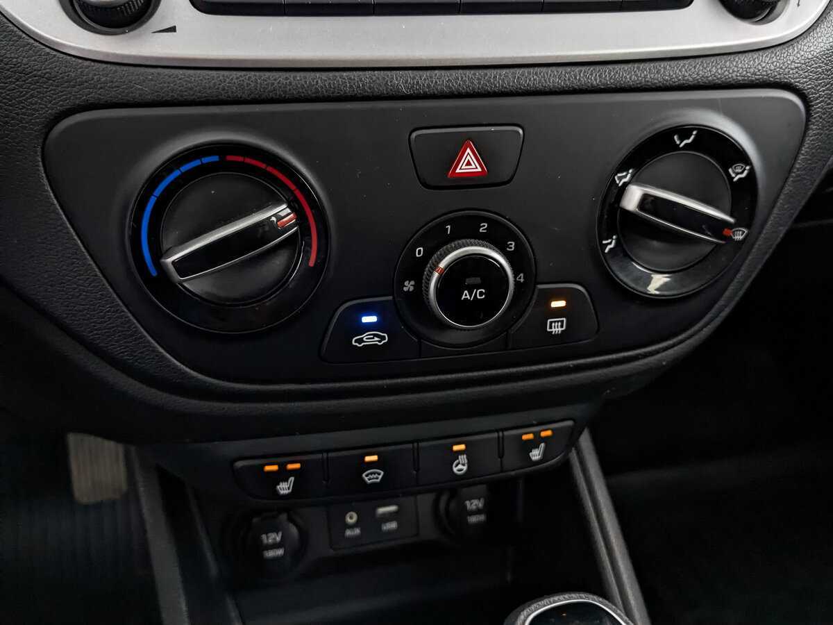 Hyundai Solaris с пробегом — 2018 год. Фото: #25