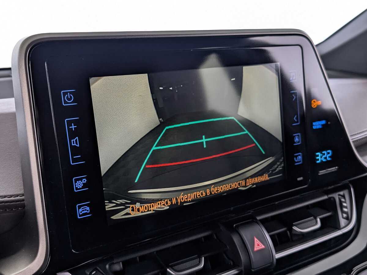 Toyota C-HR с пробегом — 2017 год. Фото: #24