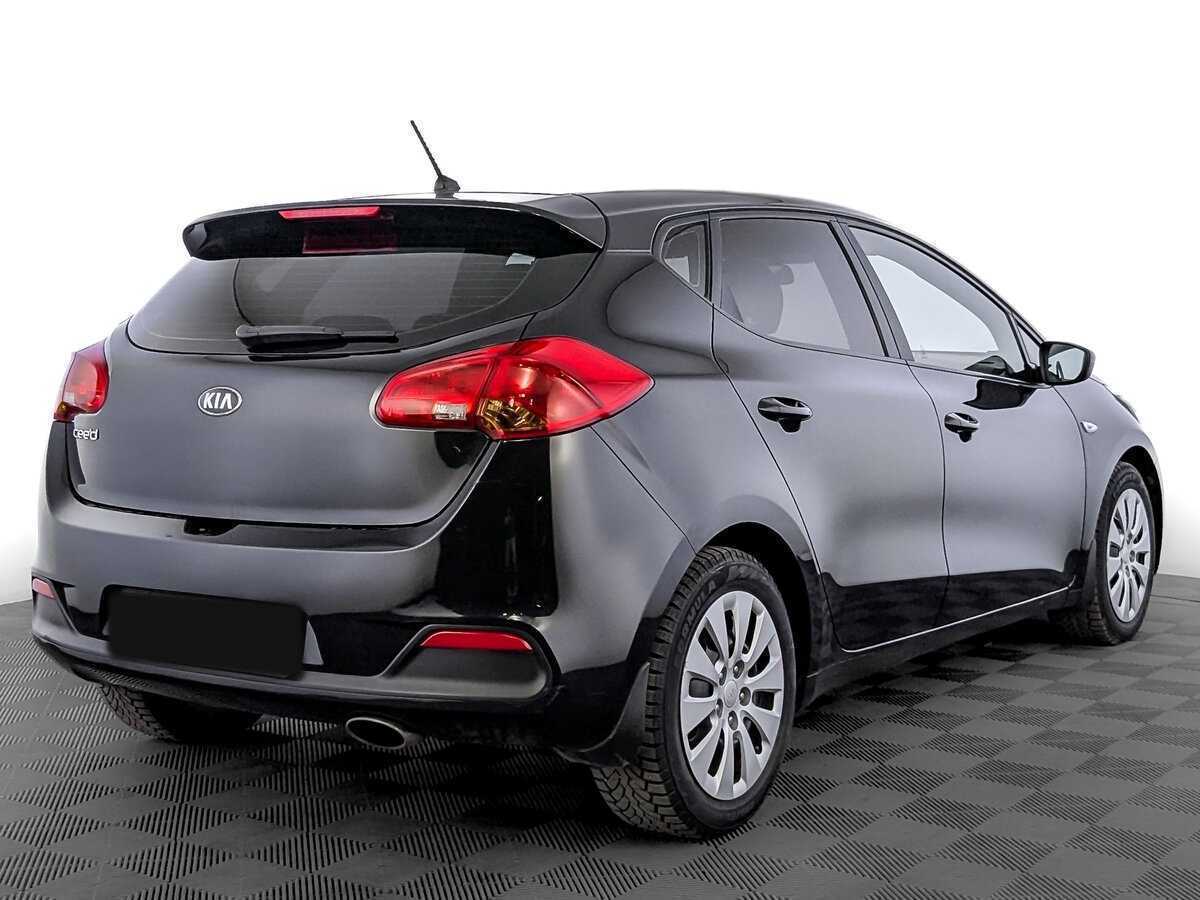Kia Ceed с пробегом — 2014 год. Фото: #4