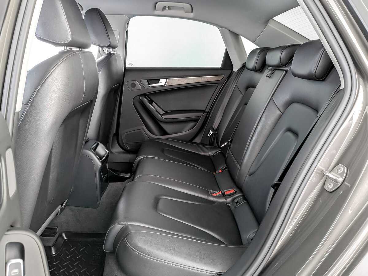 Audi A4 с пробегом — 2015 год. Фото: #11