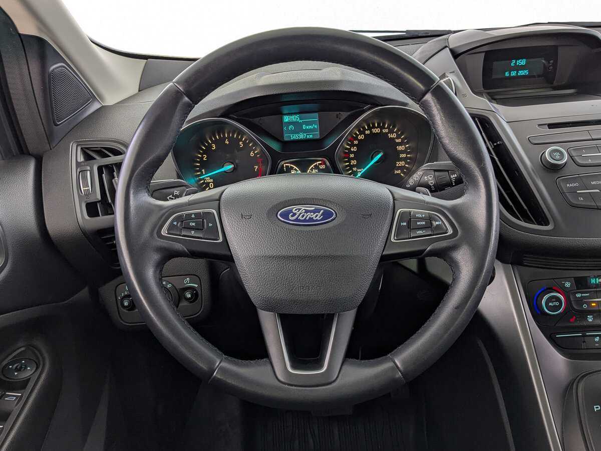 Ford Kuga с пробегом — 2018 год. Фото: #21