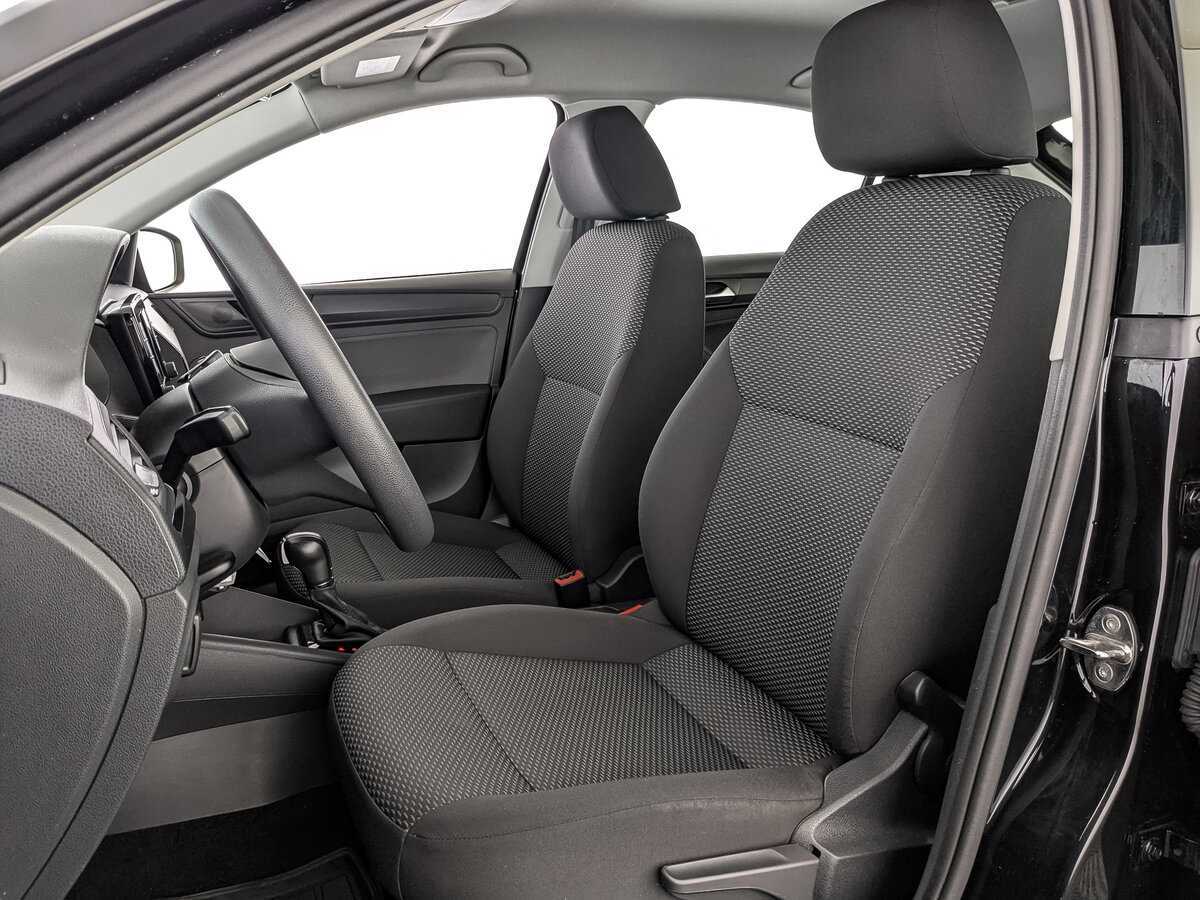 Volkswagen Polo с пробегом — 2020 год. Фото: #18