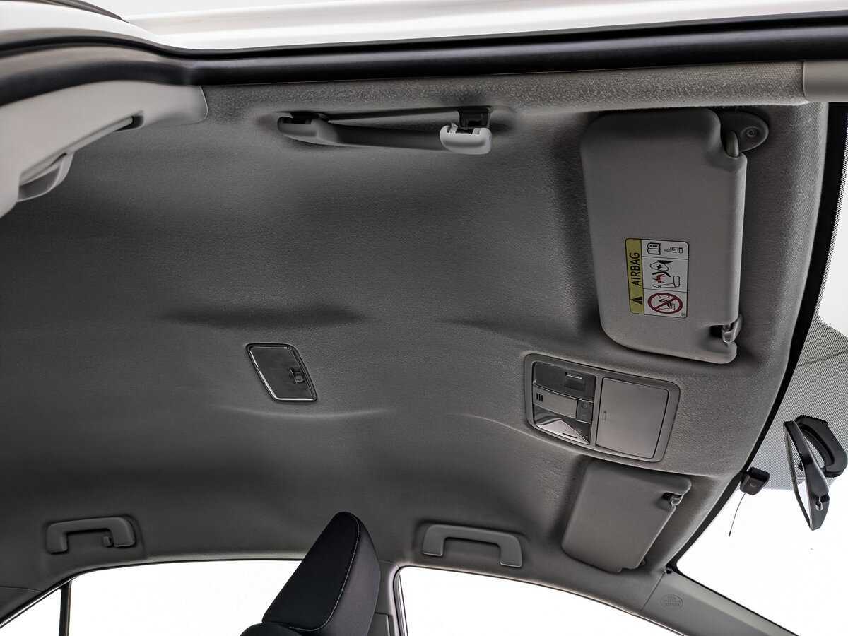 Toyota Corolla с пробегом — 2014 год. Фото: #20