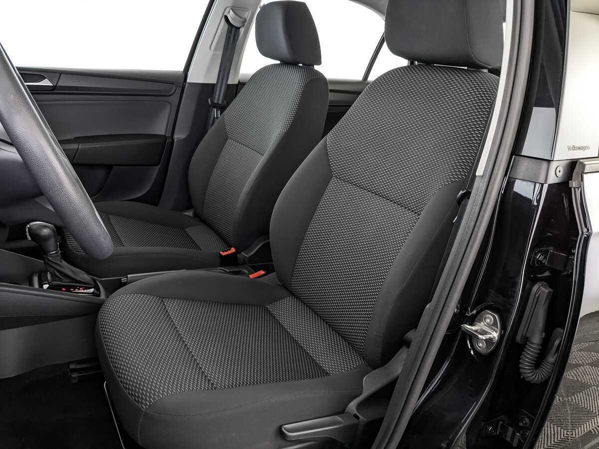 Volkswagen Polo с пробегом — 2020 год. Фото: #18