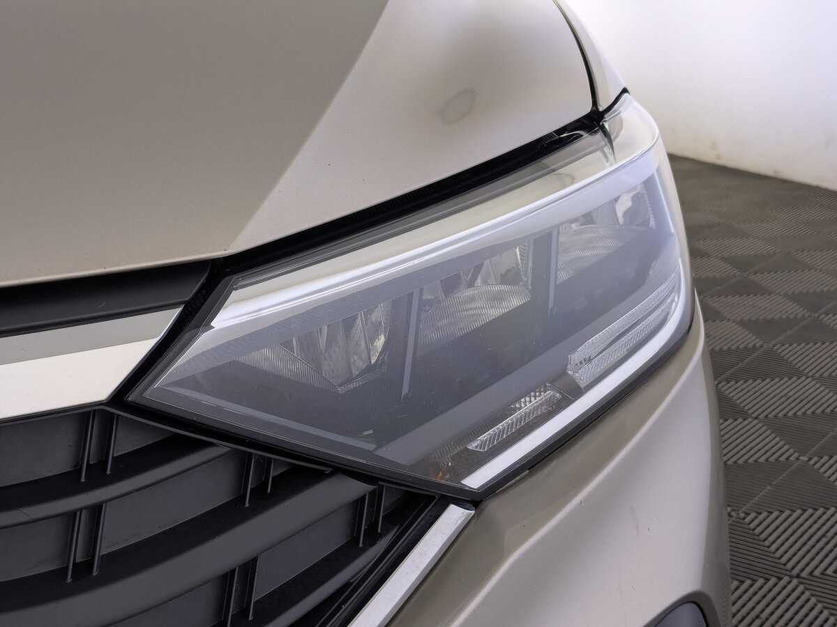 Volkswagen Polo с пробегом — 2020 год. Фото: #10