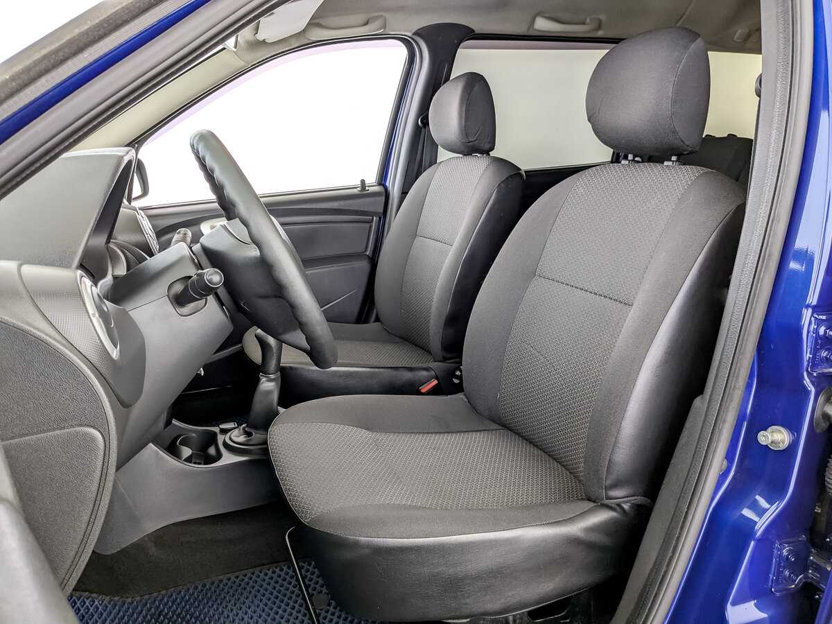 Lada (ВАЗ) Largus с пробегом — 2013 год. Фото: #19