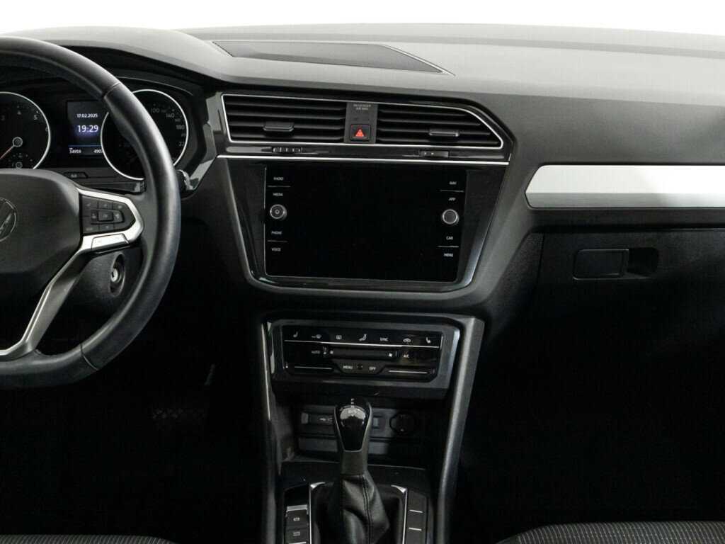 Volkswagen Tiguan с пробегом — 2021 год. Фото: #13