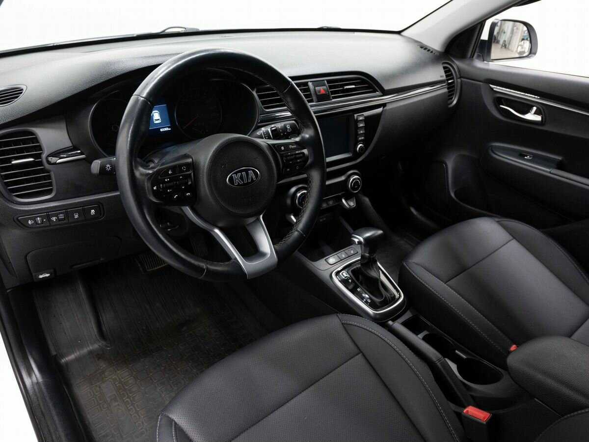 Kia Rio с пробегом — 2020 год. Фото: #7