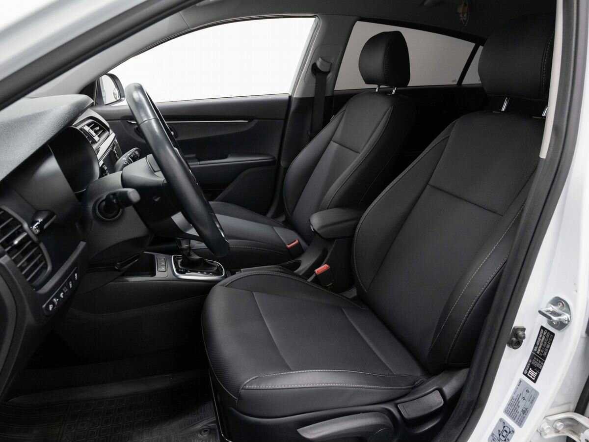 Kia Rio с пробегом — 2020 год. Фото: #8