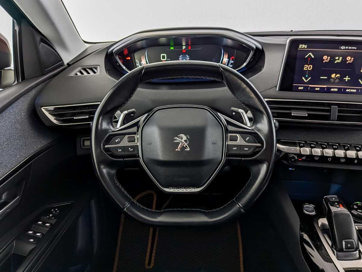 Peugeot 3008 с пробегом — 2017 год. Фото: #20