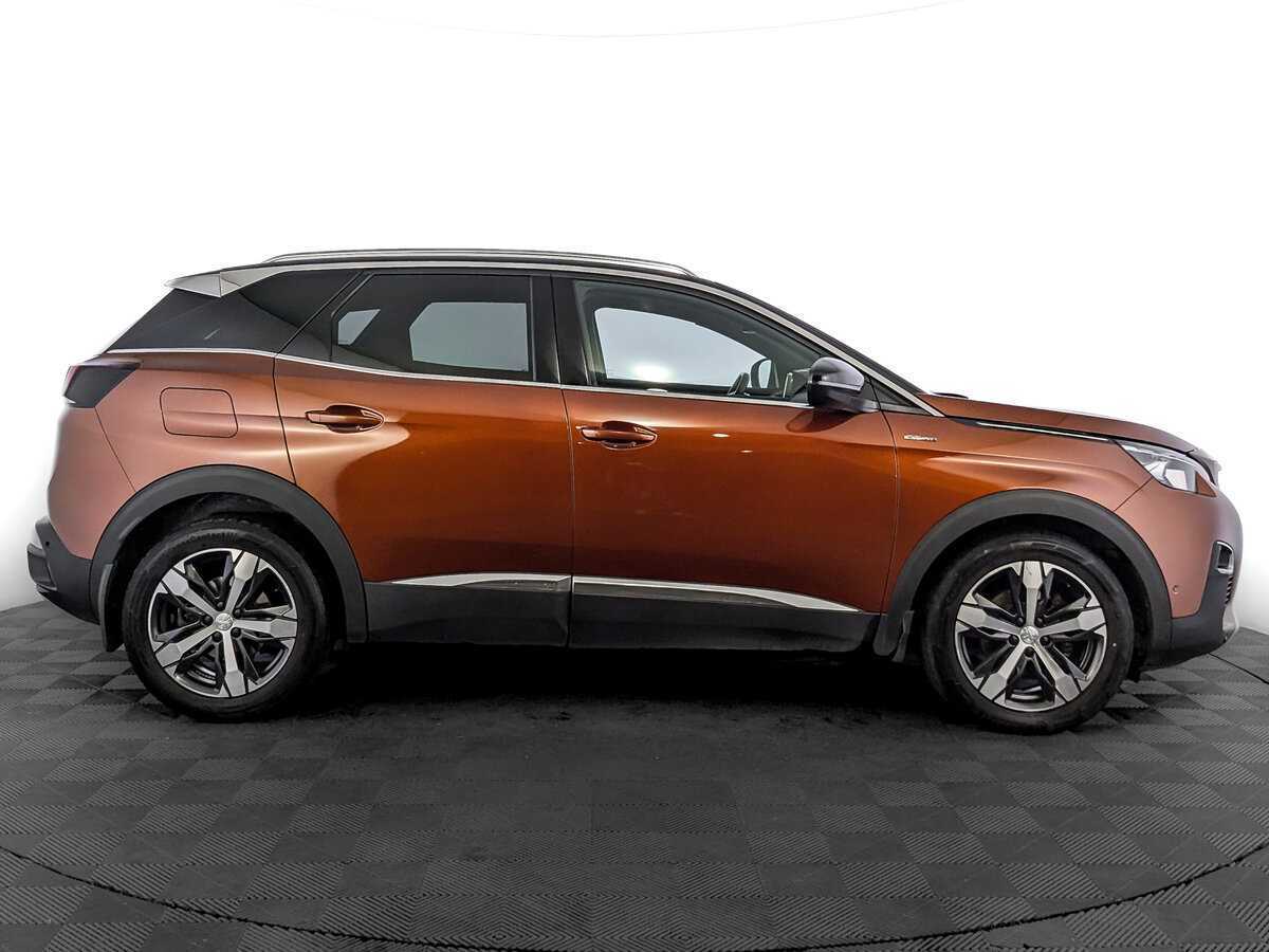 Peugeot 3008 с пробегом — 2019 год. Фото: #3