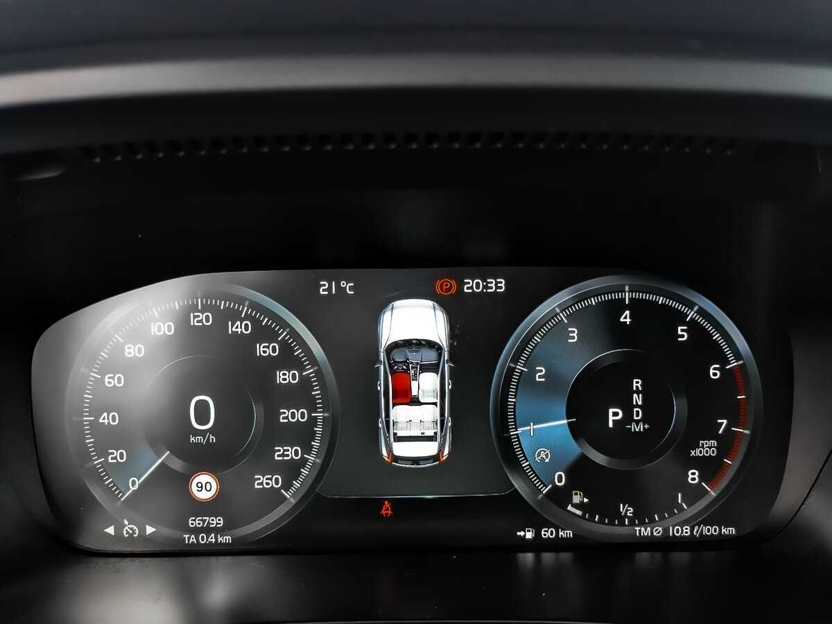 Volvo XC40 с пробегом — 2021 год. Фото: #15