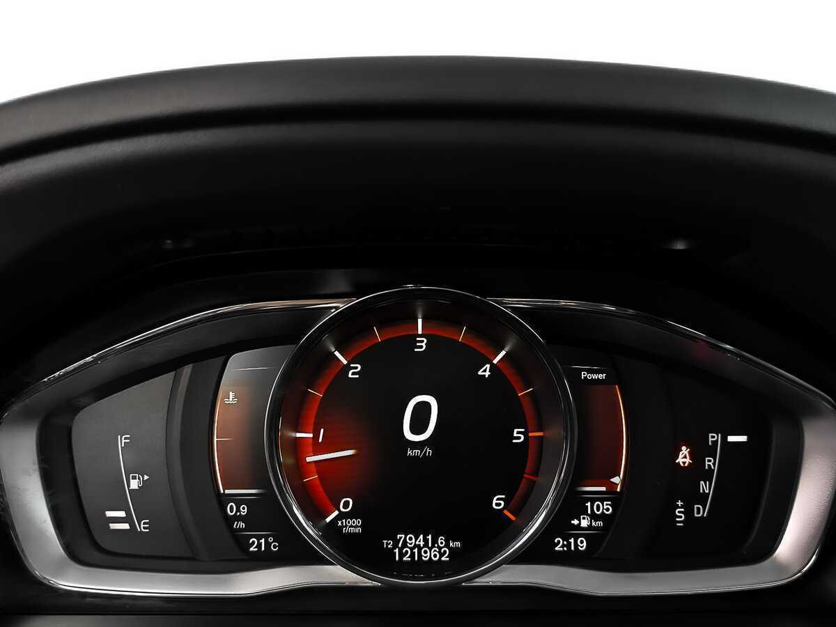 Volvo XC60 с пробегом — 2017 год. Фото: #12