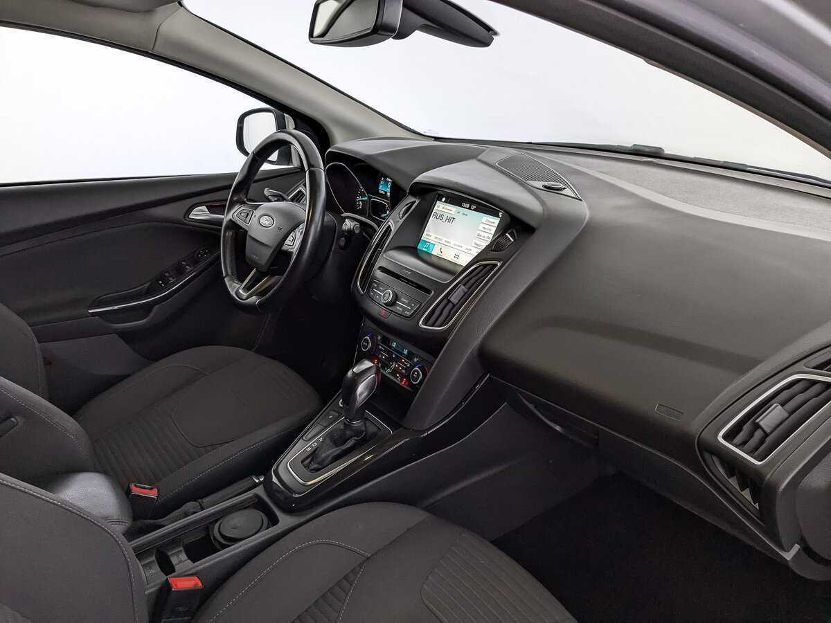 Ford Focus с пробегом — 2017 год. Фото: #12