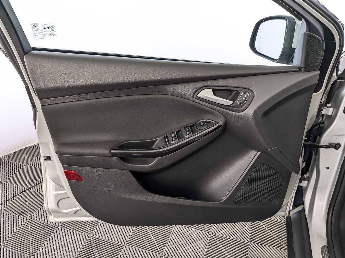 Ford Focus с пробегом — 2017 год. Фото: #18